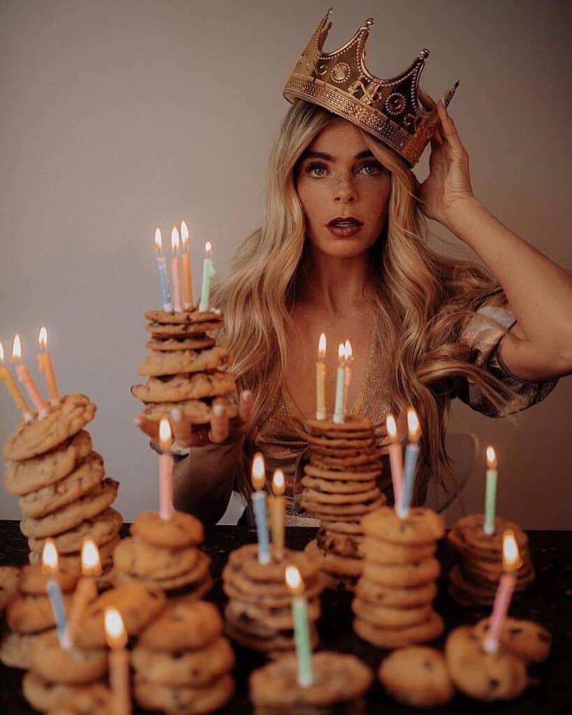 cookie photoshoot for a 21st birthday