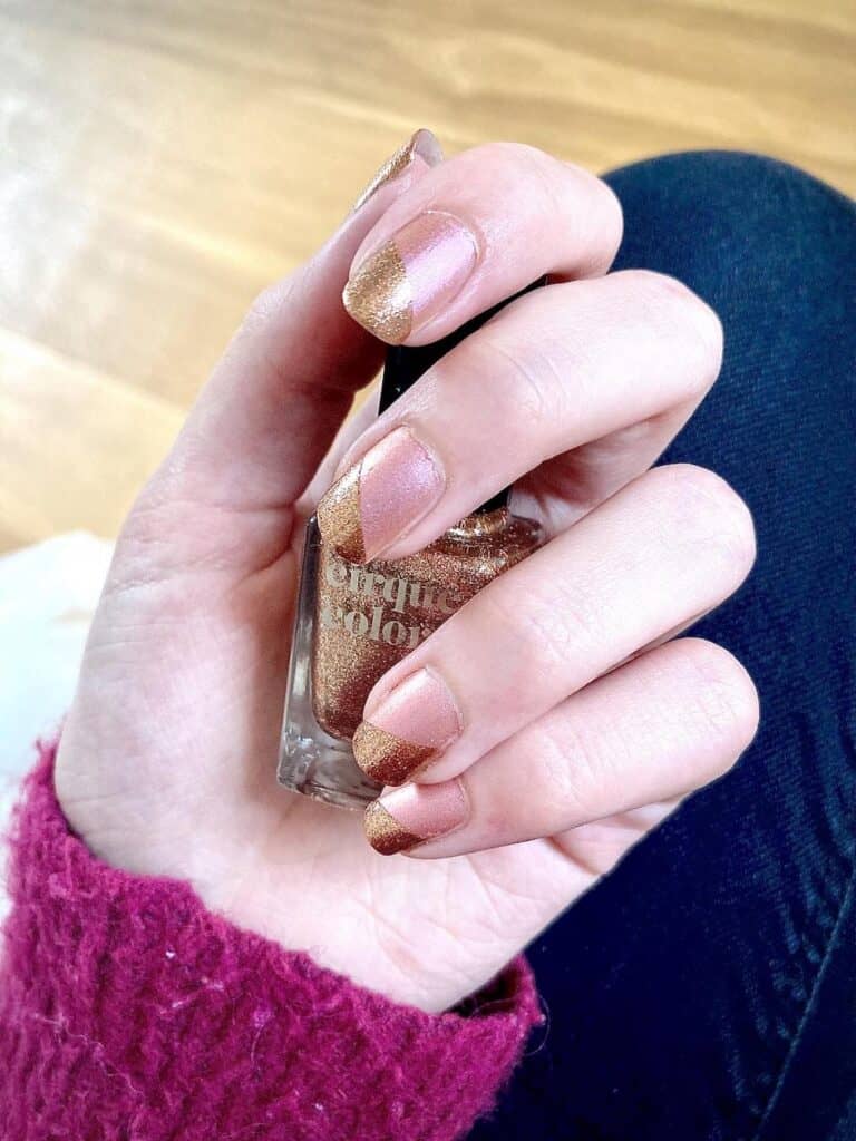 pink and gold nails