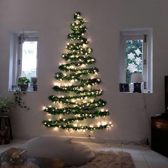 space-saving christmas tree for small apartments