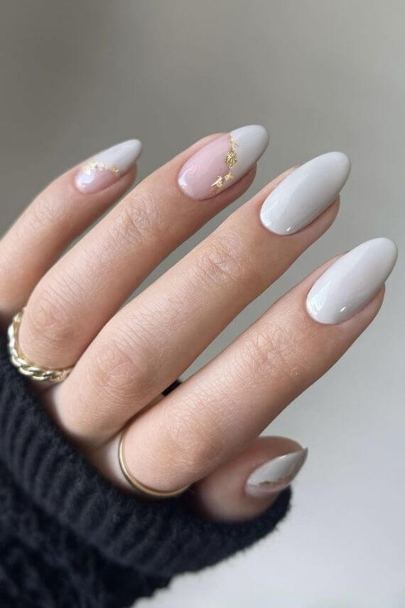 white nails with gold details