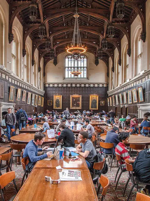 University of Chicago dining hall