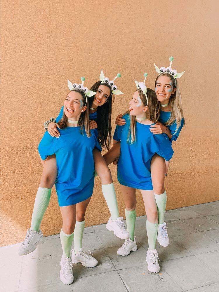 pizza planet aliens group costume