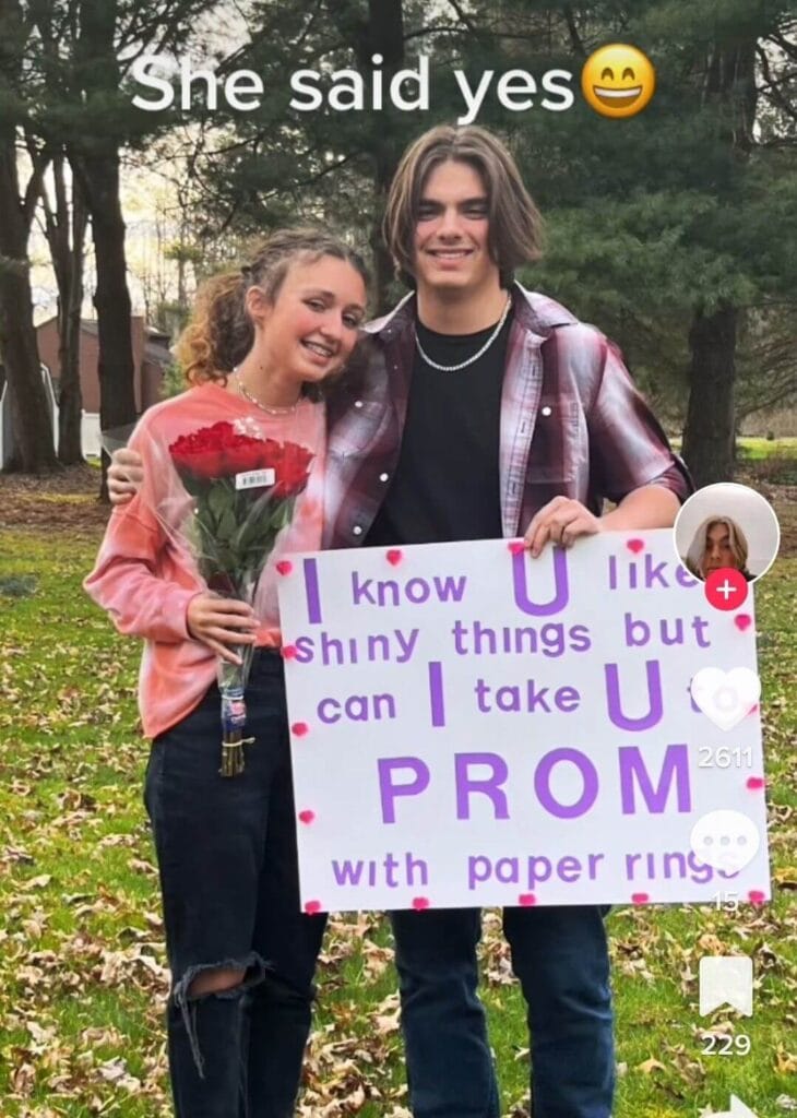 22 Cutest Taylor Swift Promposal Ideas You'll Want To Copy