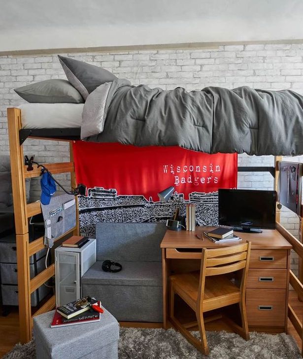 guys dorm room