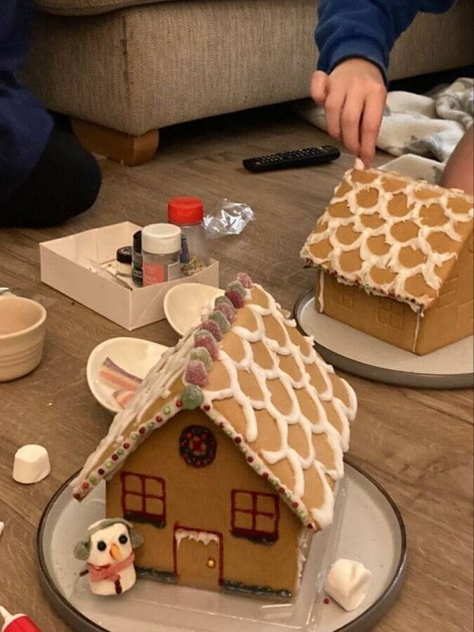 gingerbread house making kit